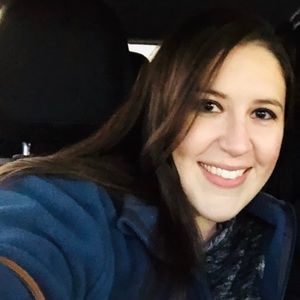 Meet your Posher, Leah